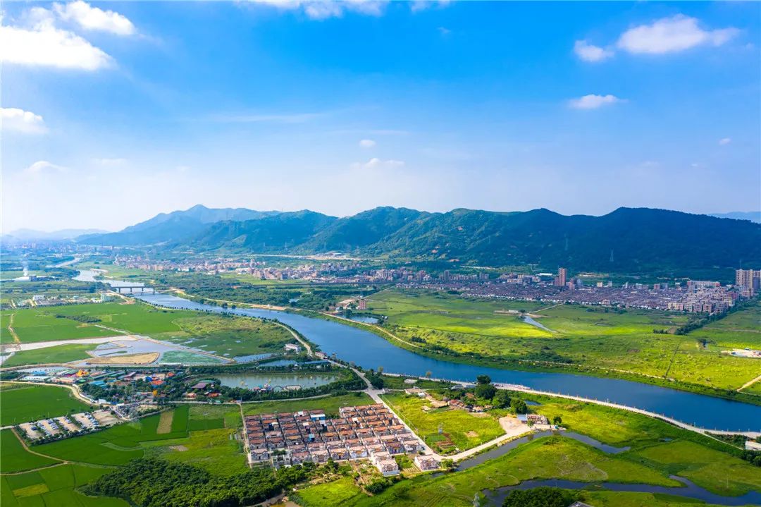 作者曾许发 (1).jpg 图片