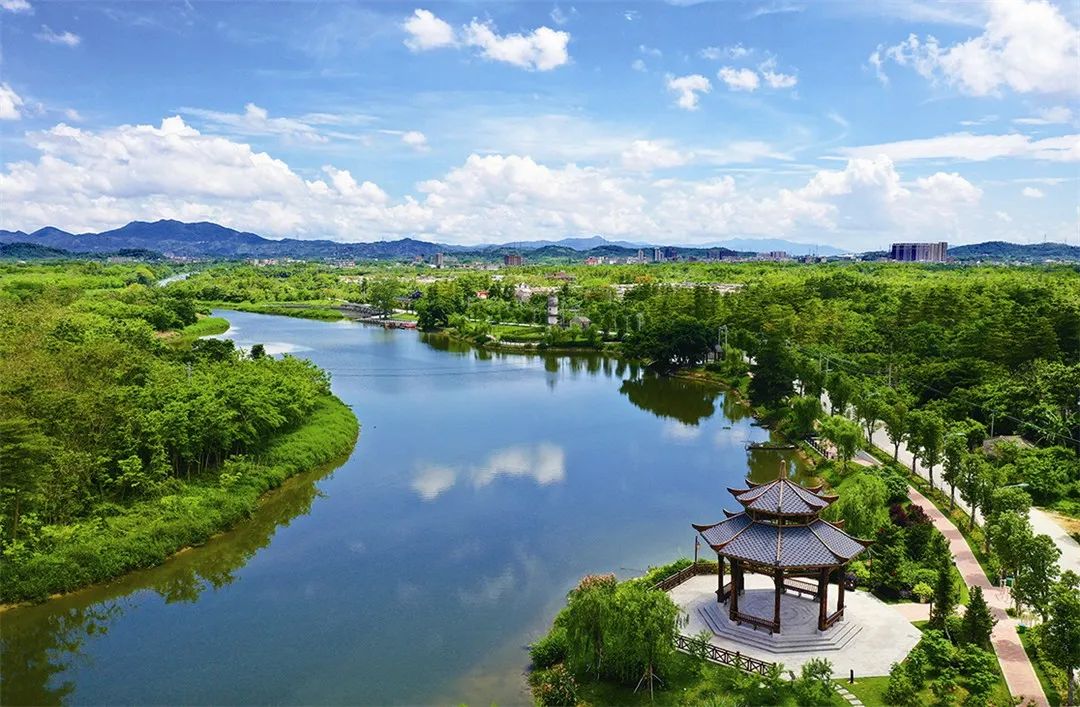 新溪村河畔,拍摄:杨浩彬.jpg 图片