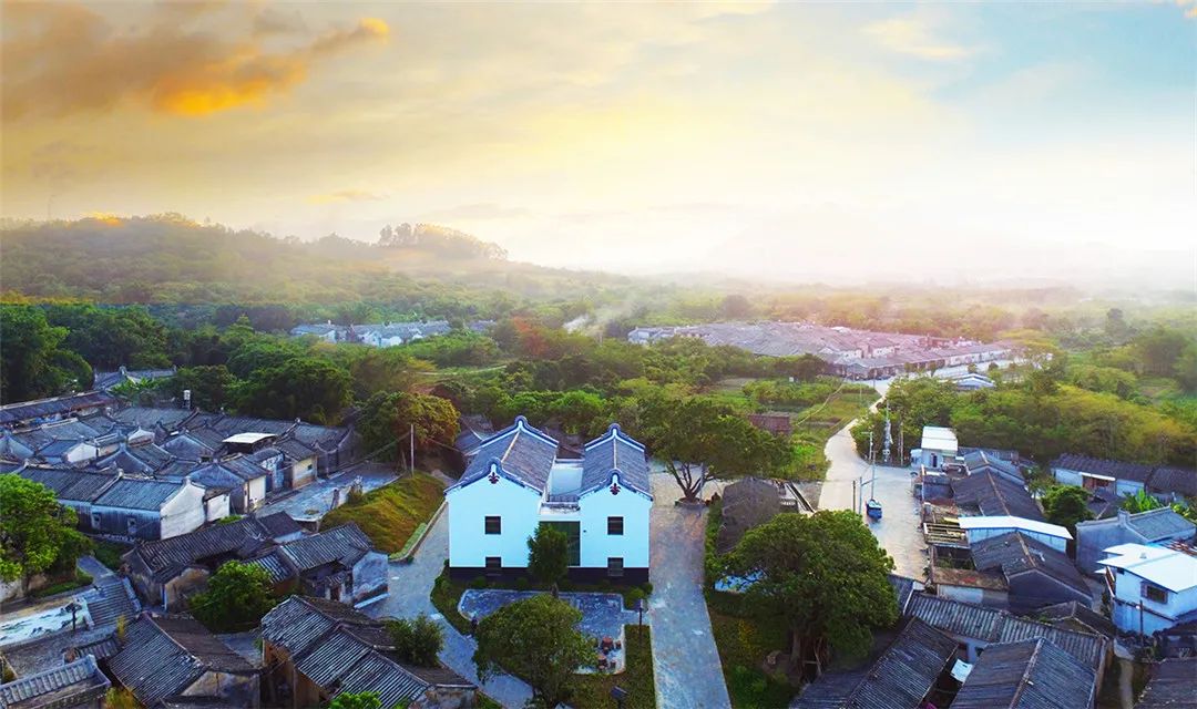 新农村登峰村航拍3,拍摄:杨浩彬.jpg 图片